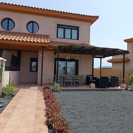Un Oasis De Bienestar Villa Lajares Buitenkant foto